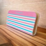 Γυναικείο πορτοφόλι με ρίγες ροζ-μπλε-λευκό