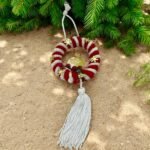 Χειροποίητο γούρι πλεκτό με βελονάκι κρεμαστό ¨Στεφάνι”-GP-1018 - Image 2