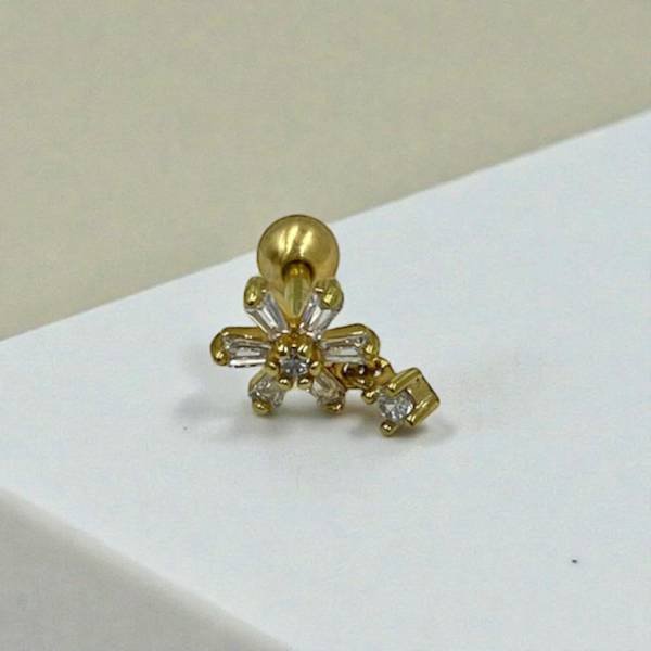 Σκουλαρίκι Tragus -Helix λουλουδάκι χρώμα χρυσό-Χ-108
