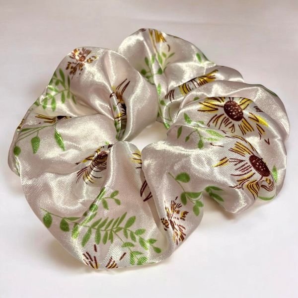 Χειροποίητο Scrunchie Σούρα Μαλλιών Medium.Εκρού-LM-143