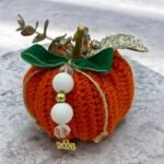 Χειροποίητο γούρι πλεκτό με βελονάκι ¨Κολοκύθα”-GP-1035 - Image 2