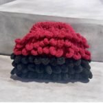 Χειροποίητη τσάντα small puffy πλεγμένη με τα δάχτυλα χρώμα Μπορντό/Μαύρο-PL-120