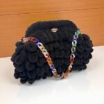 Χειροποίητη τσάντα puffy mini μαύρη με ακρυλική αλυσίδα 13 mm πολύχρωμη-PL-120 - Image 2