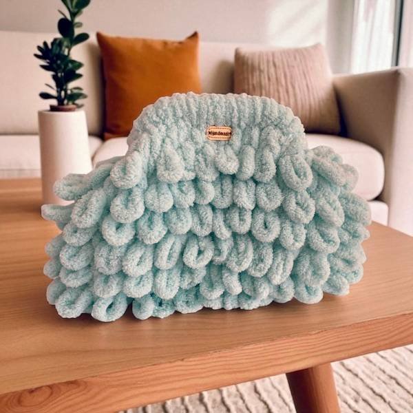 Χειροποίητη τσάντα Puffy MINI πλεγμένη με τα δάχτυλα οινοπνευματί-PL-120-19
