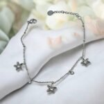 Βραχιόλι λουλουδάκια από ανοξείδωτο ατσάλι με ζιργκον χρώμα ασημί-BR-