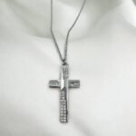 Κολιέ Σταυρός από ανοξείδωτο ατσάλι με ζιργκον xρώμα ασημί-Κ-