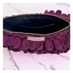 Χειροποίητη πλεκτή τσάντα Puffy φάκελος χρώμα Μελιτζανί-PL-132-111 - Image 2