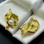 Σκουλαρίκια από Ανοξείδωτο ατσάλι με πέρλες χρώμα χρυσό-SK-747 - Image 2