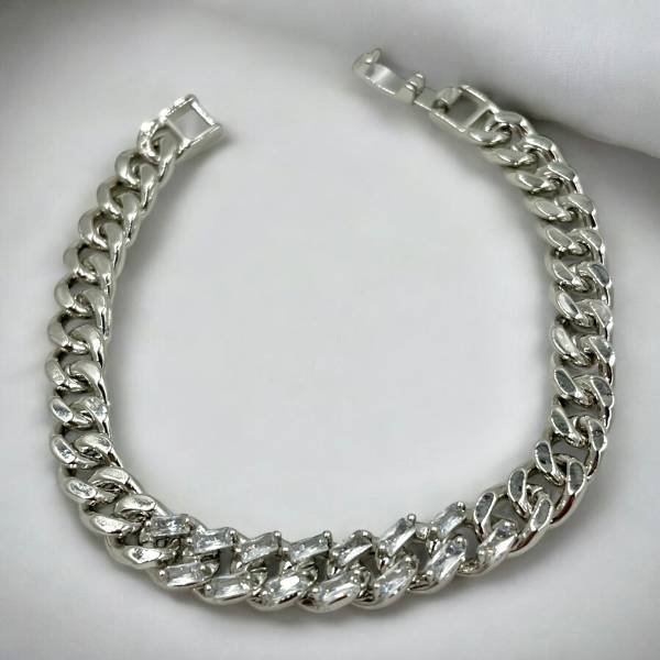 Βραχιόλι ατσάλινο χοντρή αλυσίδα με κρυσταλλάκια χρώμα ασημί