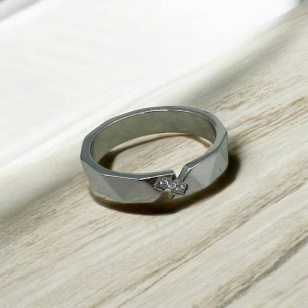 Δαχτυλίδι βεράκι με ζιργκον από ανοξείδωτο ατσάλι χρώμα ασημί-D-