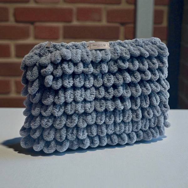 Χειροποίητη πλεκτή τσάντα φάκελος puffy 30x22cm χρώμα Γκρι σκούρο-PL-118-428