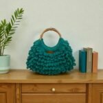 Χειροποίητη πλεκτή τσάντα puffy με μπαμπού χέρια χρώμα Σμαραγδί-PL-121-847