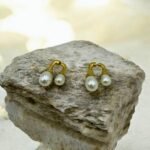 Σκουλαρίκια από Ανοξείδωτο ατσάλι με πέρλες χρώμα χρυσό-SK-