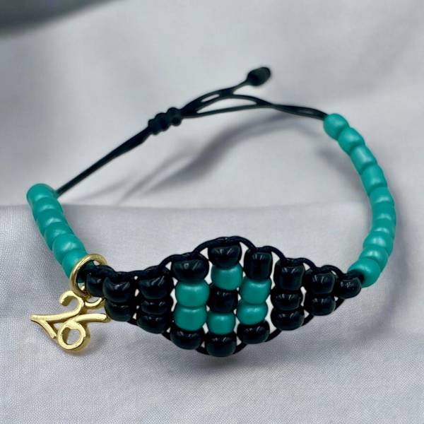 Χειροποίητο βραχιόλι Γούρι 2026 με χάντρες-BG-πατρα