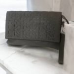 Τσαντάκι φάκελος με δυο λουριά χρώμα Γκρί σκούρο-TS-