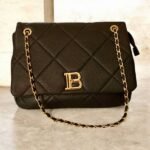 Τσάντα καπιτονέ ώμου και χιαστί χρώμα Μαύρο-TS-