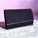 Τσάντα αμπιγιέ τύπου φάκελος με μπλέ εφε λάμψης χρώμα Μαύρο-TS-