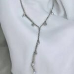 Ατσάλινο Κολιέ Y με Λαμπερές Πέτρες – Ασημί