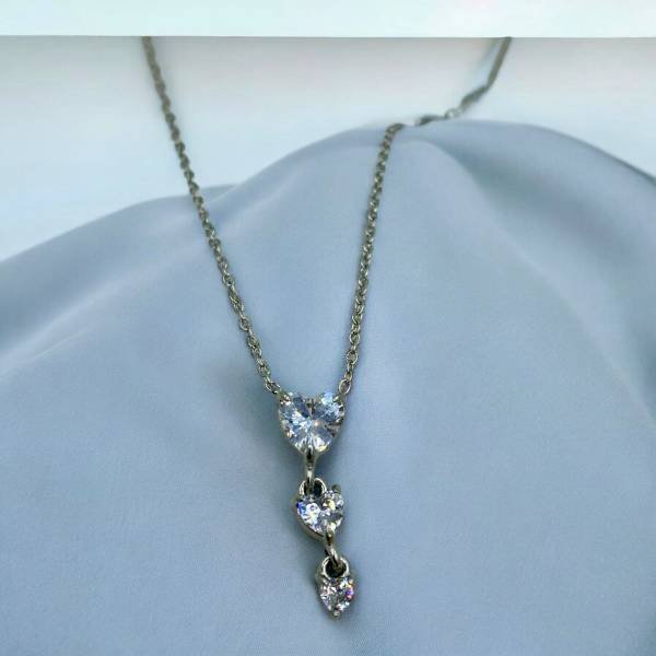 Κολιέ ατσάλινο καρδιά με διαφανή πέτρες χρώμα ασημί-K-