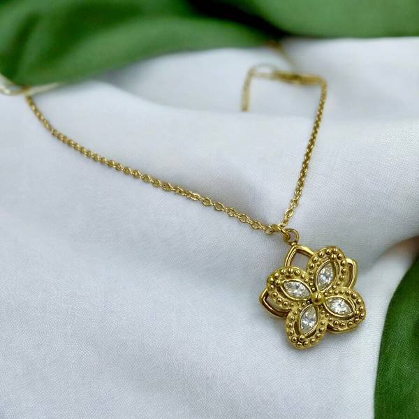 Κολιέ ατσάλινο λουλούδι με διαφανή πέτρες χρώμα χρυσό-K-