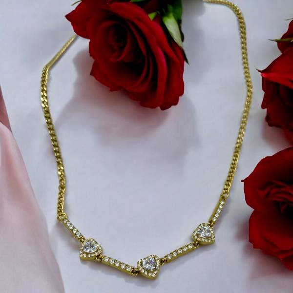 Εντυπωσιακό Κολιέ ατσάλινο καρδιές με στρας χρώμα χρυσό-K-