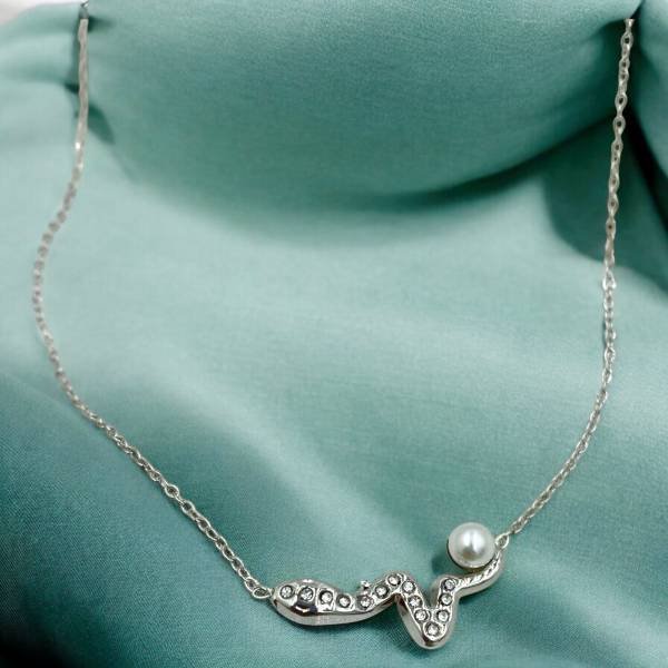 &Kappa;&omicron;&lambda;&iota;έ &Alpha;&tau;&sigma;ά&lambda;&iota;&nu;&omicron; &mu;&epsilon; &pi;έ&rho;&lambda;&alpha; &kappa;&alpha;&iota; &Zeta;&iota;&rho;&gamma;&kappa;ό&nu; &chi;&rho;ώ&mu;&alpha; &alpha;&sigma;&eta;&mu;ί-K-