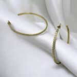 Σκουλαρίκια κρίκος μεγάλος από ανοξείδωτο ατσάλι με στρας -χρυσό-SK-716 - Image 2