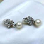 Σκουλαρίκια ατσάλινα ΚΛΙΠ με πέρλα και διαφανή πέτρες-ασημί-SK-