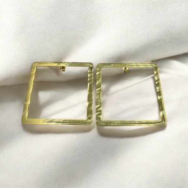 Ατσάλινα Σκουλαρίκια Γεωμετρικού Σχήματος Τετράγωνο– Χρυσό Φινίρισμα-SK-
