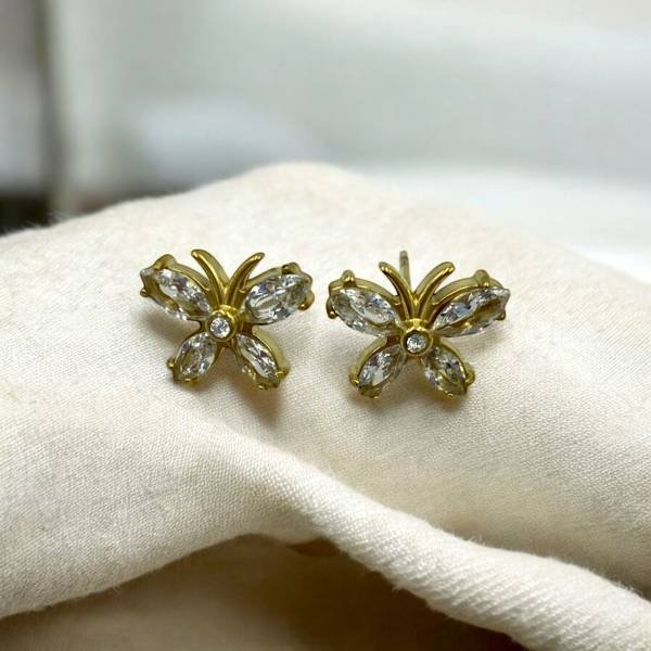 Σκουλαρίκια καρφωτά ατσλαλινα πεταλούδες με διαφανή πέτρες χρυσό-SK-739