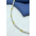 Χειροποίητο ατσάλινο κολιέ, με χάντρες κίτρινες/άσπρες-K-759 - Image 2