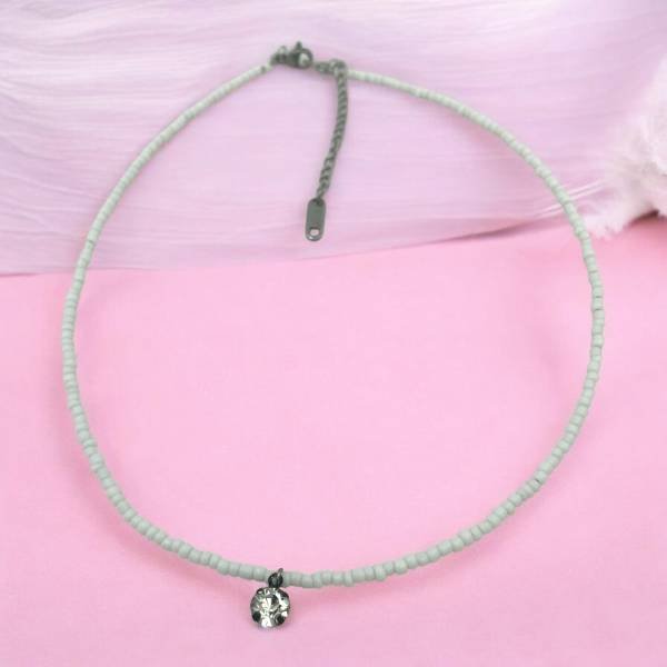 Χειροποίητο ατσάλινο κολιέ, με γυάλινες χάντρες-ασημί-K-