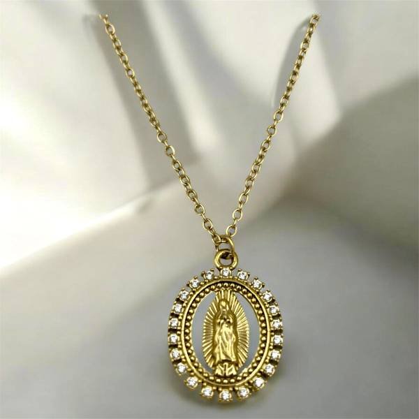 &Kappa;&omicron;&lambda;&iota;έ &Kappa;&omega;&nu;&sigma;&tau;&alpha;&nu;&tau;&iota;&nu;ά&tau;&omicron; &alpha;&pi;ό &alpha;&nu;&omicron;&xi;&epsilon;ί&delta;&omega;&tau;&omicron; &alpha;&tau;&sigma;ά&lambda;&iota; &mu;&epsilon; &lambda;&epsilon;&upsilon;&kappa;ά &zeta;&iota;&rho;&gamma;&kappa;ό&nu; &chi;&rho;ώ&mu;&alpha; &chi;&rho;&upsilon;&sigma;ό