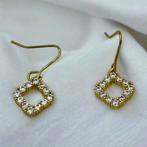 Σκουλαρίκια από ανοξείδωτο ατσάλι με στρας χρώμα χρυσό-SK-