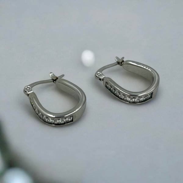 &Sigma;&kappa;&omicron;&upsilon;&lambda;&alpha;&rho;ί&kappa;&iota;&alpha; &kappa;&rho;ί&kappa;&omicron;&sigmaf; &alpha;&tau;&sigma;ά&lambda;&iota;&nu;&alpha; &mu;&epsilon; &pi;έ&tau;&rho;&epsilon;&sigmaf; &kappa;&rho;&upsilon;&sigma;&tau;ά&lambda;&lambda;&omicron;&upsilon; &chi;&rho;ώ&mu;&alpha; &alpha;&sigma;&eta;&mu;ί-SK-