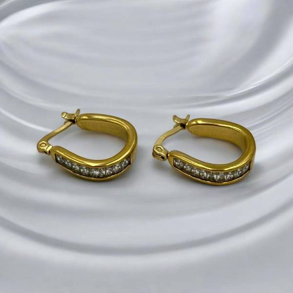 &Sigma;&kappa;&omicron;&upsilon;&lambda;&alpha;&rho;ί&kappa;&iota;&alpha; &kappa;&rho;ί&kappa;&omicron;&sigmaf; &alpha;&tau;&sigma;ά&lambda;&iota;&nu;&alpha; &mu;&epsilon; &pi;έ&tau;&rho;&epsilon;&sigmaf; &kappa;&rho;&upsilon;&sigma;&tau;ά&lambda;&lambda;&omicron;&upsilon; &chi;&rho;ώ&mu;&alpha; &chi;&rho;&upsilon;&sigma;ό-SK-