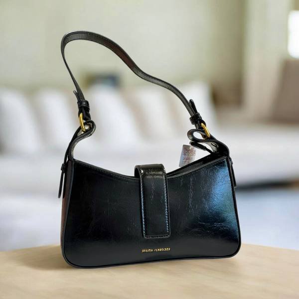 &Gamma;&upsilon;&nu;&alpha;&iota;&kappa;&epsilon;ί&omicron; &Tau;&sigma;&alpha;&nu;&tau;ά&kappa;&iota; ώ&mu;&omicron;&upsilon; &kappa;&alpha;&iota; &chi;&iota;&alpha;&sigma;&tau;ί &chi;&rho;ώ&mu;&alpha; &Mu;&alpha;ύ&rho;&omicron;-TS-