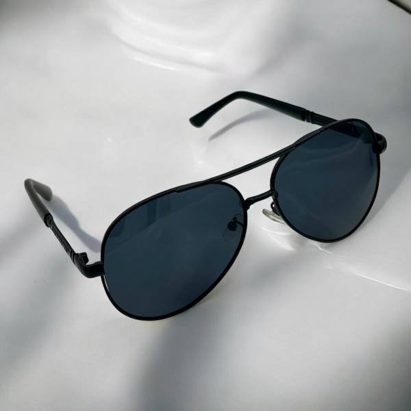 &Alpha;&nu;&tau;&rho;&iota;&kappa;ά &Gamma;&upsilon;&alpha;&lambda;&iota;ά &Eta;&lambda;ί&omicron;&upsilon; Polarized &Mu;&alpha;ύ&rho;&omicron; &Phi;&alpha;&kappa;ό-GLA13325