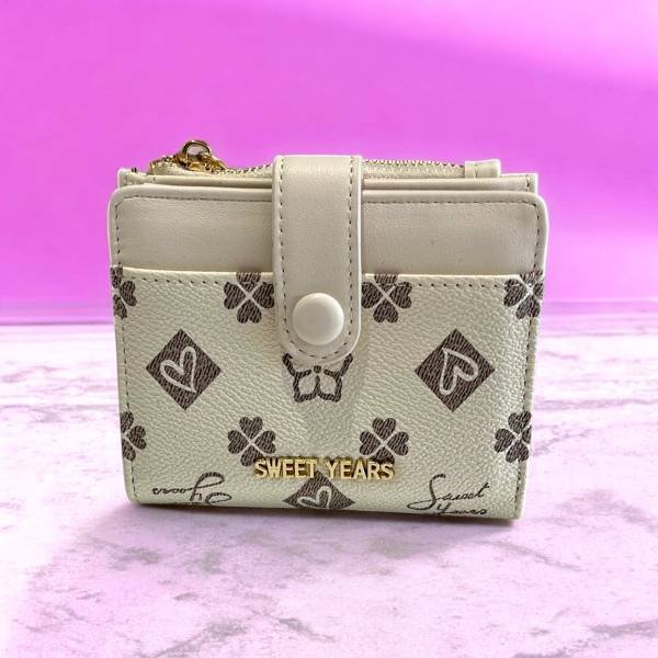 &Gamma;&upsilon;&nu;&alpha;&iota;&kappa;&epsilon;ί&omicron; &pi;&omicron;&rho;&tau;&omicron;&phi;ό&lambda;&iota; &mu;&iota;&kappa;&rho;ό &chi;&rho;ώ&mu;&alpha; &Epsilon;&kappa;&rho;&omicron;ύ-P-